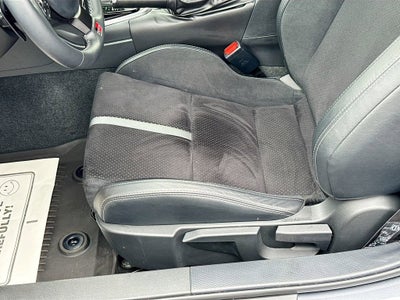 2025 Toyota GR86 Premium