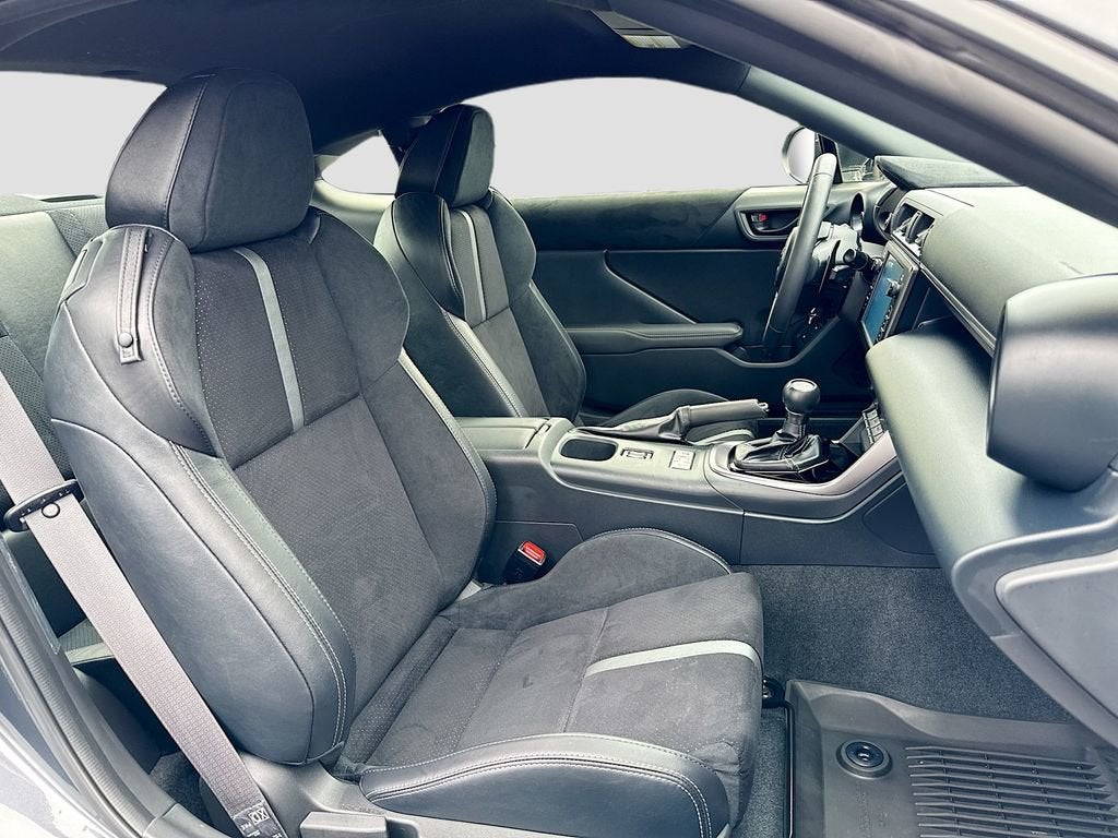 2025 Toyota GR86 Premium