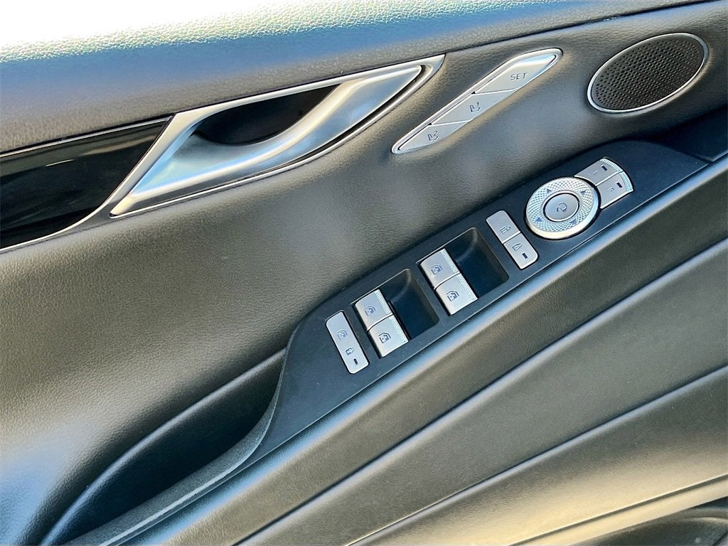 2023 Genesis G80 2.5T