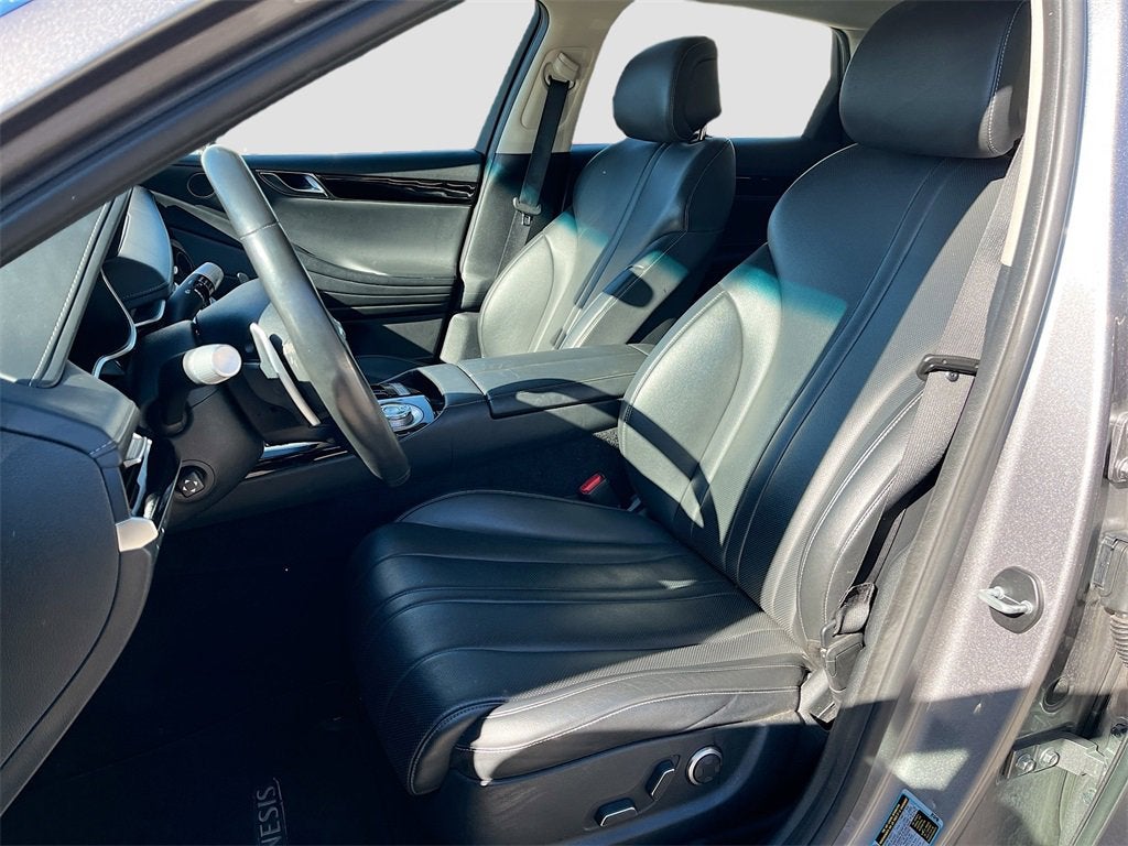 2023 Genesis G80 2.5T