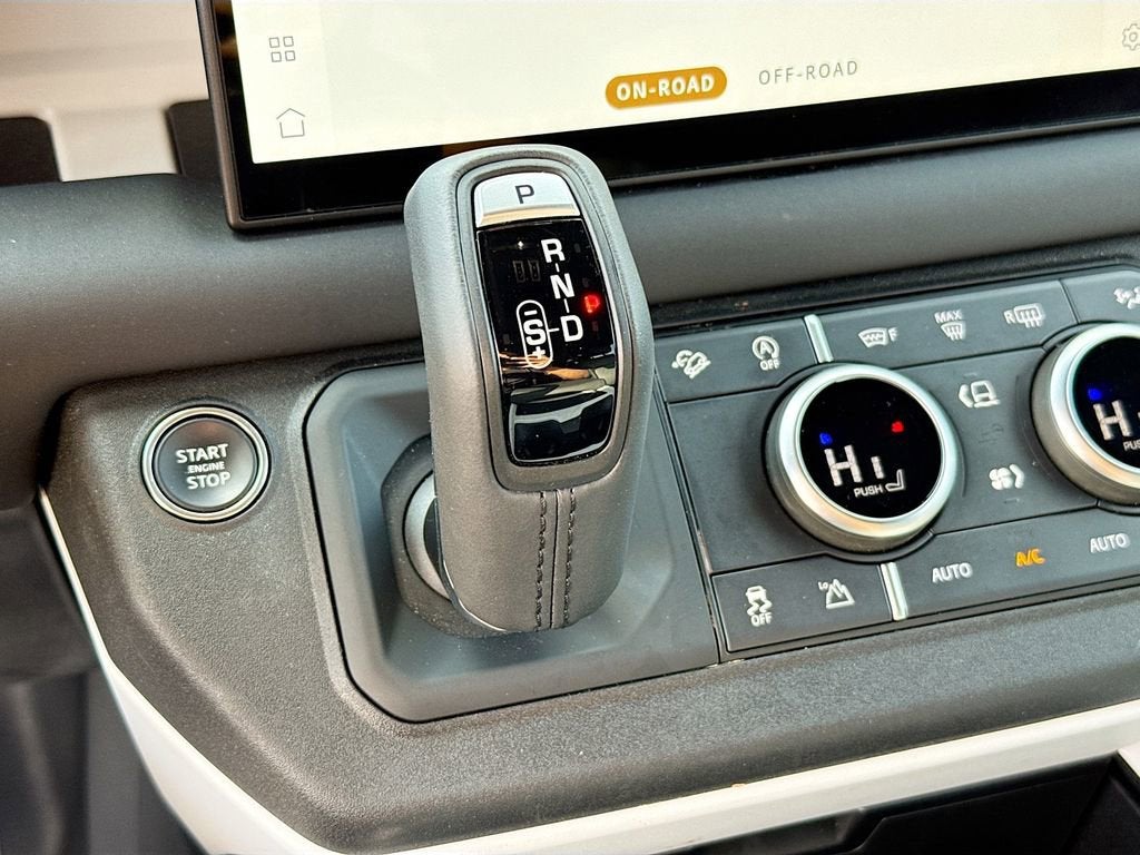 2025 Land Rover Defender S
