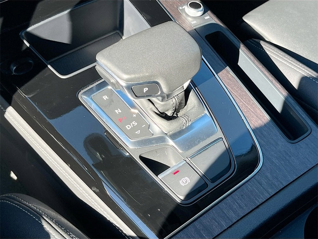 2024 Audi Q5 S line Premium Plus