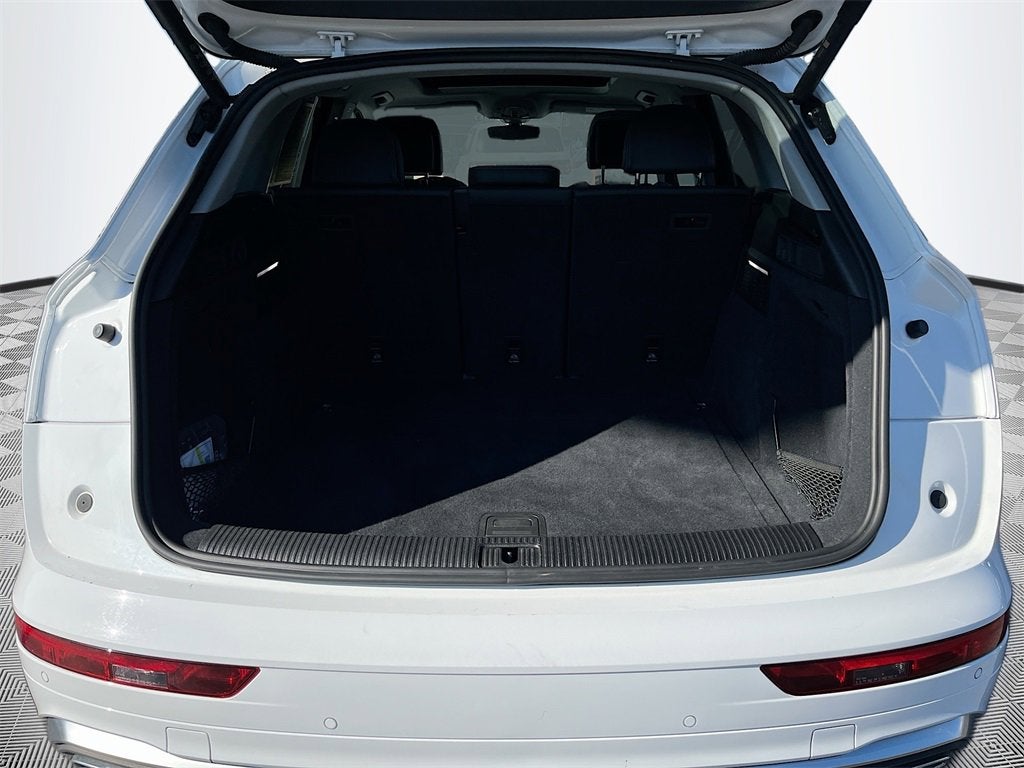 2024 Audi Q5 S line Premium Plus