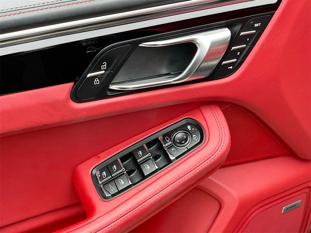 2020 Porsche Macan NA