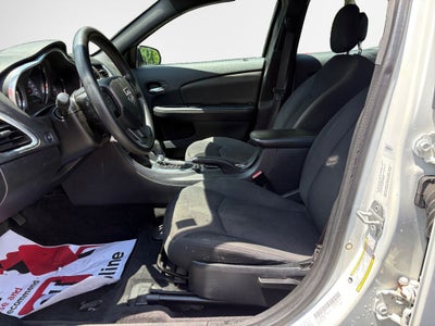 2014 Dodge Avenger SE
