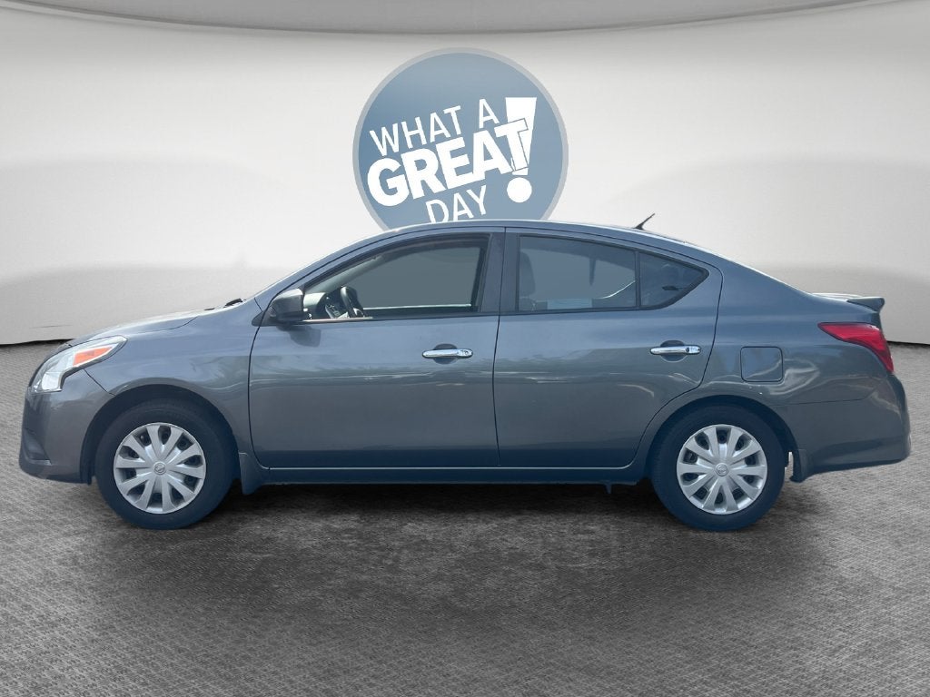 2019 Nissan Versa 1.6 SV