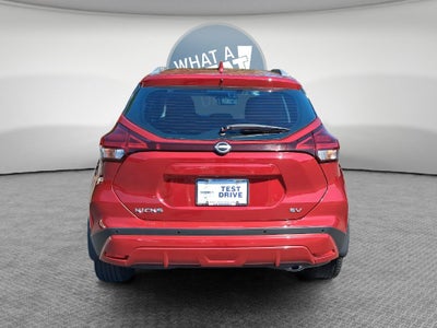 2022 Nissan Kicks SV