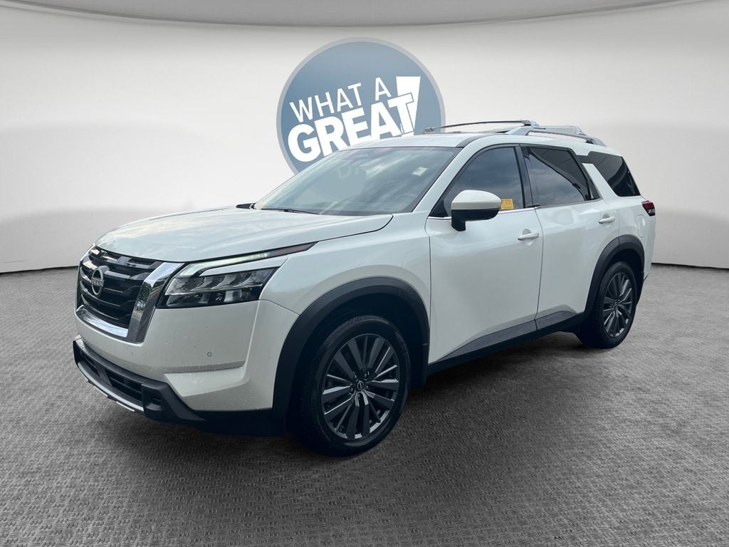 2024 Nissan Pathfinder SL