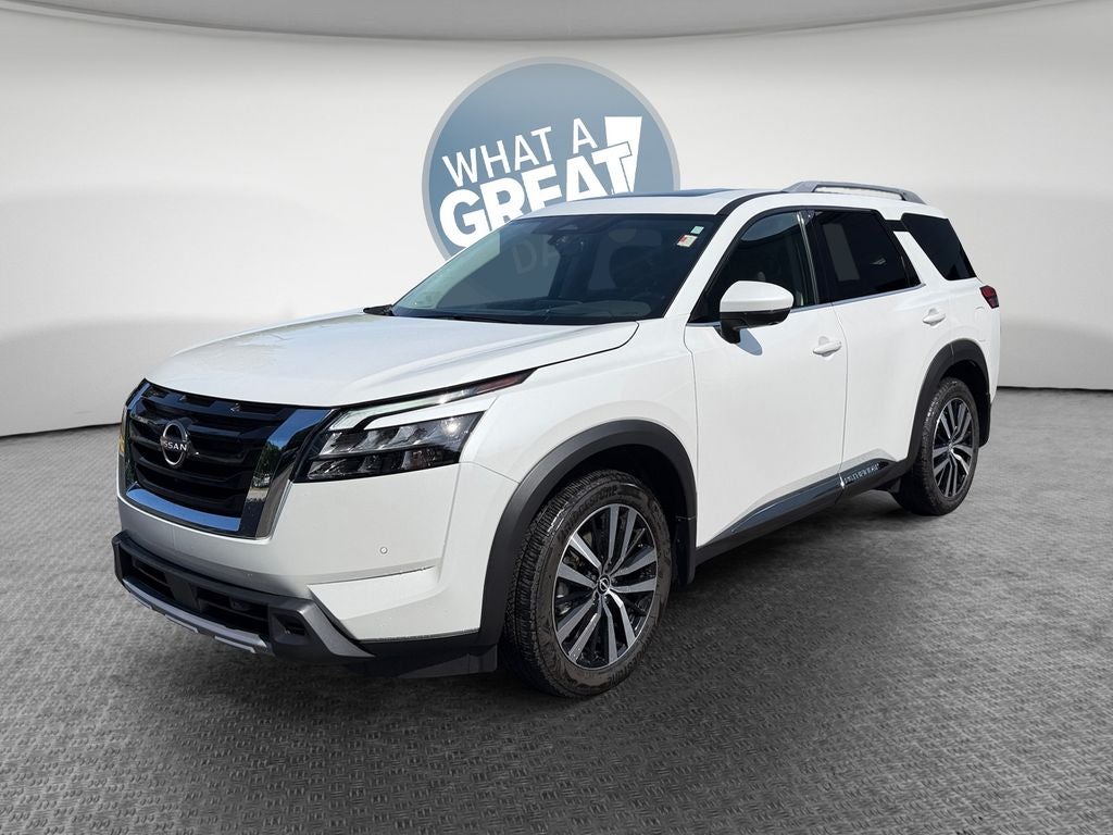2025 Nissan Pathfinder Platinum