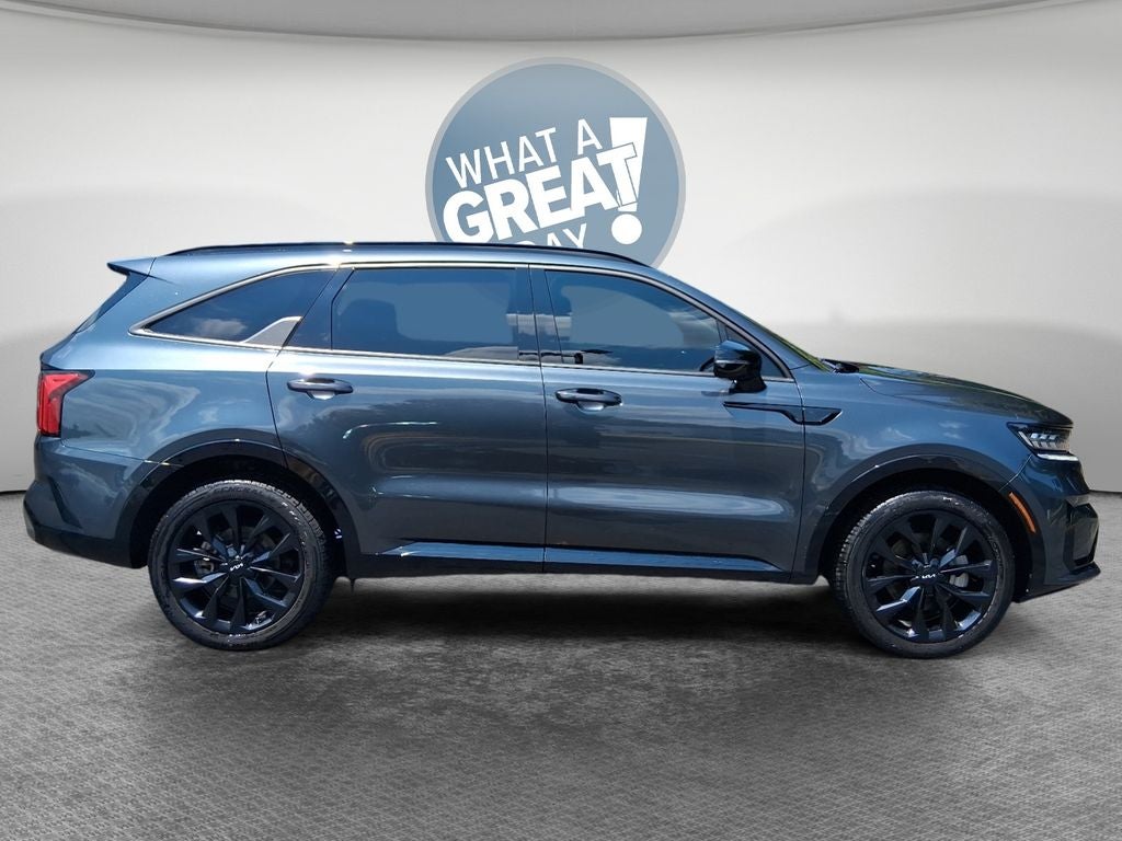 2022 Kia Sorento SX