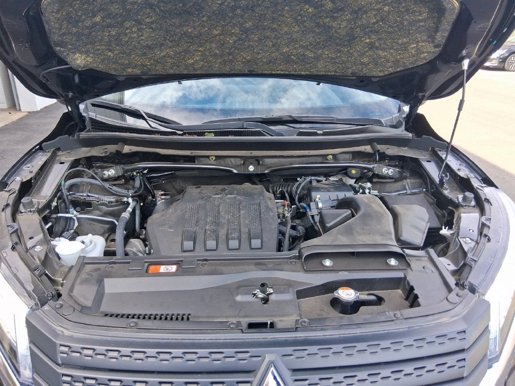 2024 Mitsubishi Eclipse Cross Base