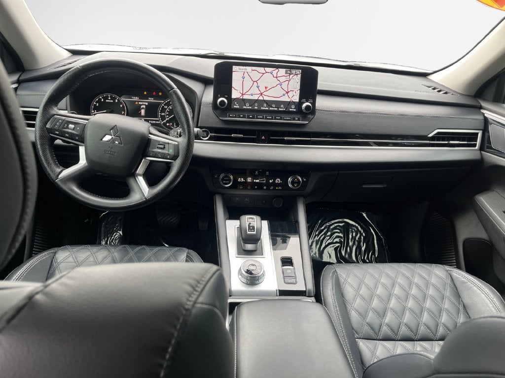 2022 Mitsubishi Outlander SEL