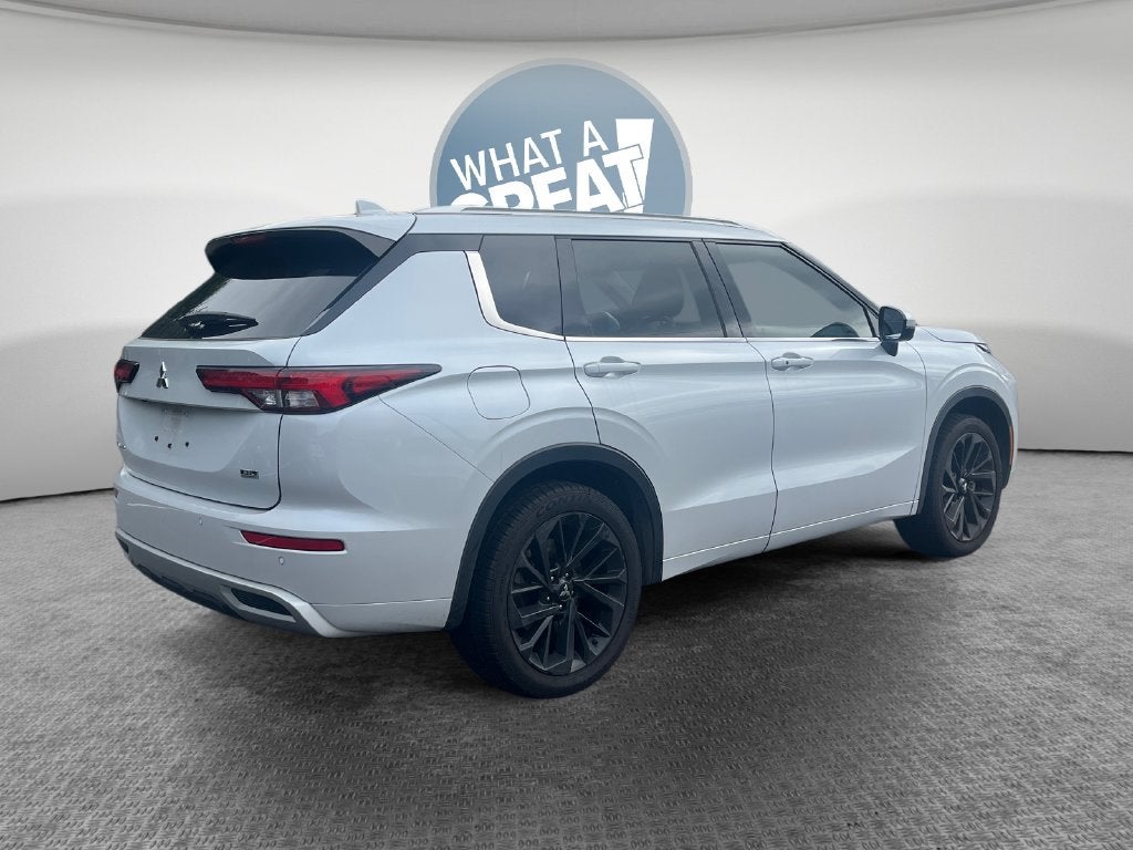 2022 Mitsubishi Outlander SEL