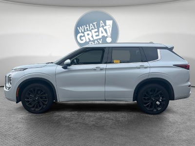 2022 Mitsubishi Outlander SEL