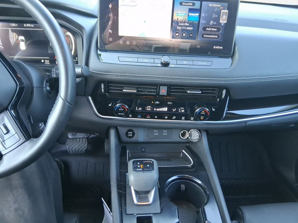 2025 Nissan Rogue SL