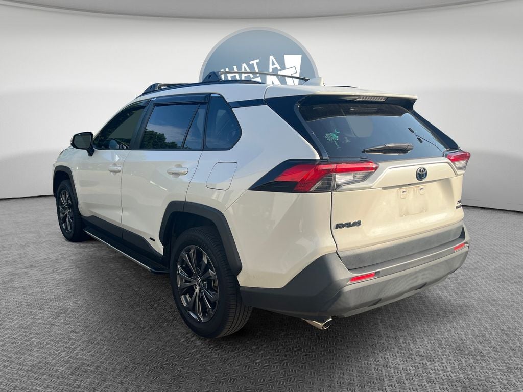 2022 Toyota RAV4 Hybrid XLE Premium
