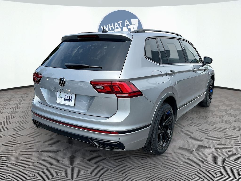 2023 Volkswagen Tiguan 2.0T SE R-Line Black