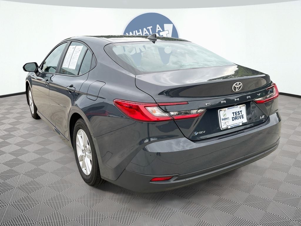 2025 Toyota Camry LE
