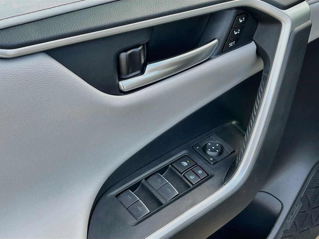 2023 Toyota RAV4 Hybrid Limited