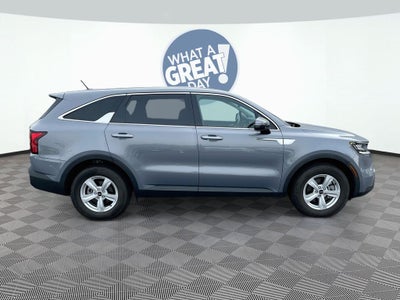 2023 Kia Sorento LX