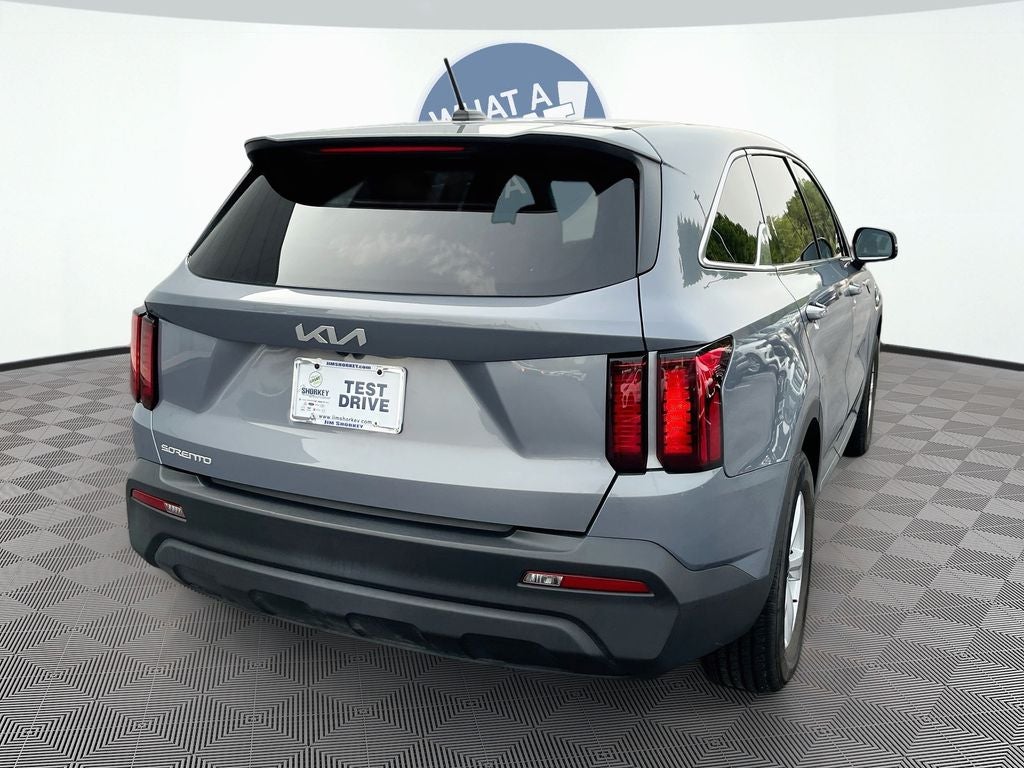 2023 Kia Sorento LX