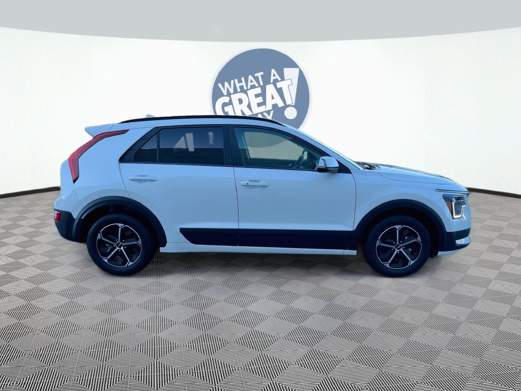 2025 Kia Niro EX