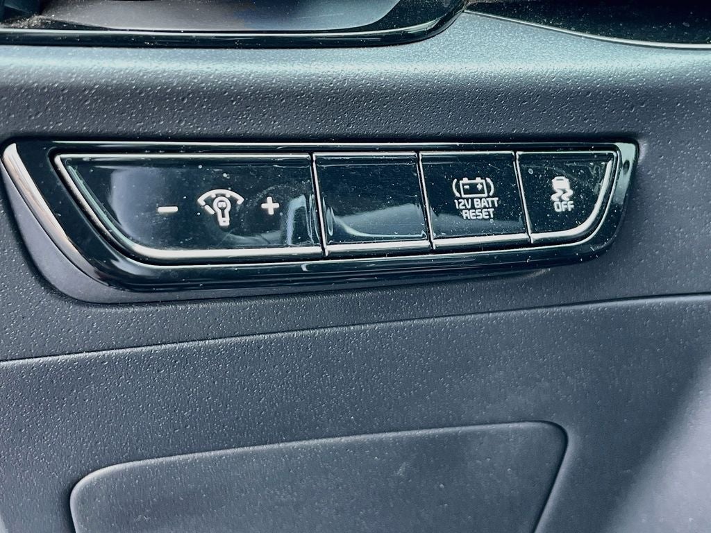 2024 Kia Niro EX Touring