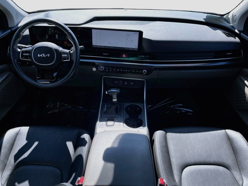 2025 Kia Carnival LXS