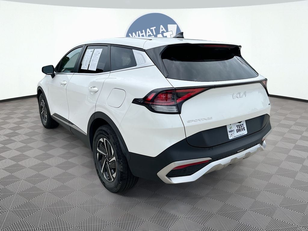 2023 Kia Sportage Hybrid LX